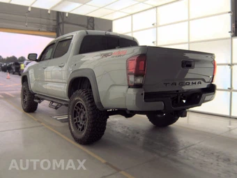 2019 Toyota Tacoma TRD Sport Crew Cab Medium Bed - miniatura 6