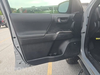 2019 Toyota Tacoma TRD Sport Crew Cab Medium Bed - miniatura 9