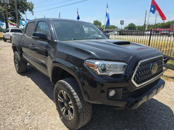2019 Toyota Tacoma TRD Sport Crew Cab Medium Bed - miniatura 4