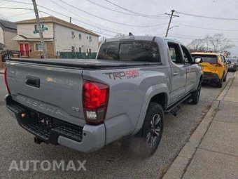 2019 Toyota Tacoma TRD Sport Crew Cab Medium Bed - miniatura 3