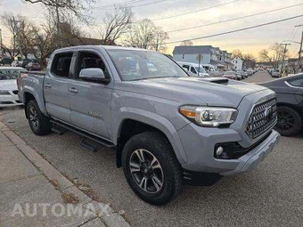 2019 Toyota Tacoma TRD Sport Crew Cab Medium Bed - miniatura 4