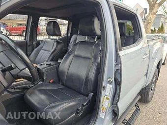 2019 Toyota Tacoma TRD Sport Crew Cab Medium Bed - miniatura 6