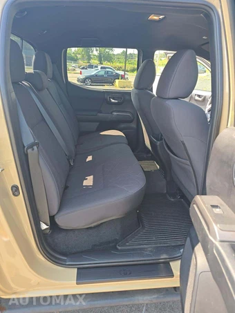 2019 Toyota Tacoma TRD Sport Crew Cab Medium Bed - miniatura 13