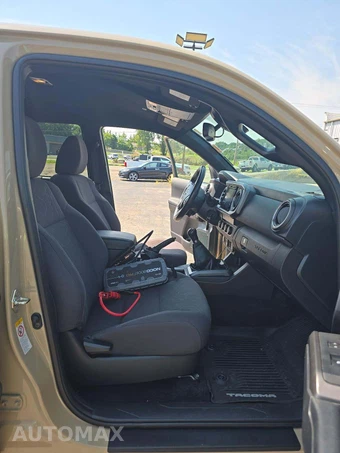 2019 Toyota Tacoma TRD Sport Crew Cab Medium Bed - miniatura 15