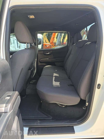 2019 Toyota Tacoma TRD Sport Crew Cab Medium Bed - miniatura 10