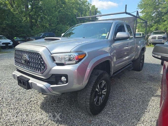 2019 Toyota Tacoma TRD Sport Extended Cab Long Bed w/Rear Doors