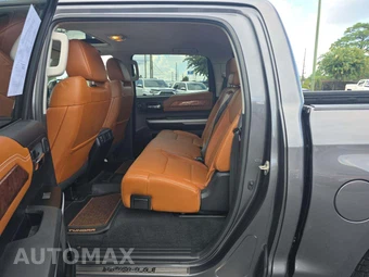 2019 Toyota Tundra 1794 Edition Crew Cab Short Bed - miniatura 13