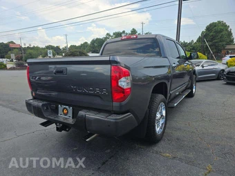 2019 Toyota Tundra 1794 Edition Crew Cab Short Bed - miniatura 3