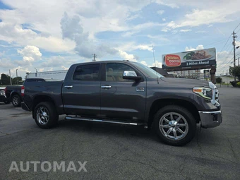 2019 Toyota Tundra 1794 Edition Crew Cab Short Bed - miniatura 4