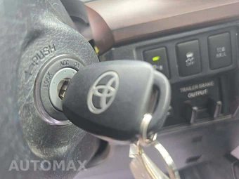 2019 Toyota Tundra Limited Crew Cab Short Bed - miniatura 8