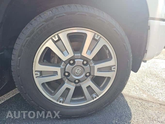2019 Toyota Tundra Platinum Crew Cab Short Bed - miniatura 32