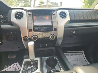 2019 Toyota Tundra Platinum Crew Cab Short Bed - miniatura 7