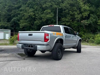 2019 Toyota Tundra Platinum Crew Cab Short Bed - miniatura 3