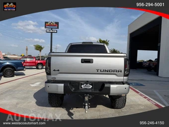 2019 Toyota Tundra Platinum Crew Cab Short Bed - miniatura 4
