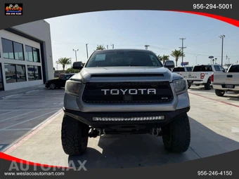 2019 Toyota Tundra Platinum Crew Cab Short Bed - miniatura 9