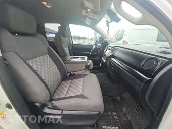 2019 Toyota Tundra SR Extended Cab Medium Bed - miniatura 8