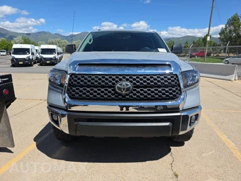 2019 Toyota Tundra SR5 Crew Cab Short Bed - miniatura 2