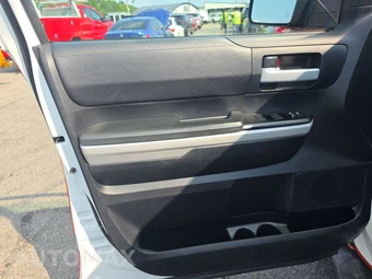 2019 Toyota Tundra SR5 Crew Cab Short Bed - miniatura 9