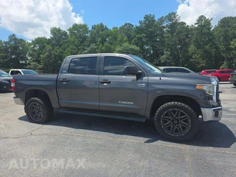 2019 Toyota Tundra SR5 Crew Cab Short Bed - miniatura 4
