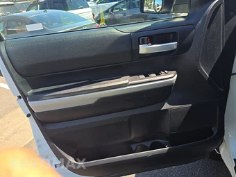 2019 Toyota Tundra SR5 Extended Cab Medium Bed - miniatura 9