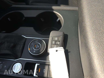 2019 Volkswagen Atlas V6 SE w/Technology R-Line - miniatura 8