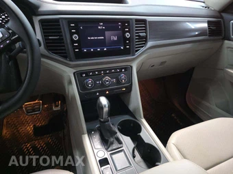 2019 Volkswagen Atlas V6 SE w/Technology R-Line - miniatura 10