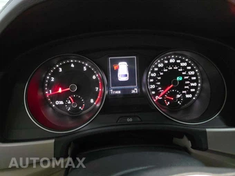 2019 Volkswagen Atlas V6 SE w/Technology R-Line - miniatura 9