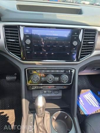 2019 Volkswagen Atlas V6 SEL Premium - miniatura 10