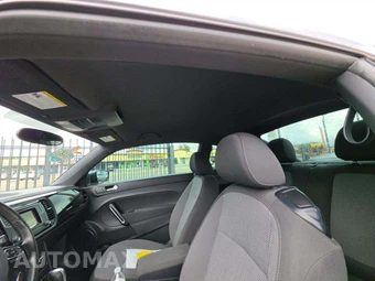 2019 Volkswagen Beetle S Hatchback – miniatura 8