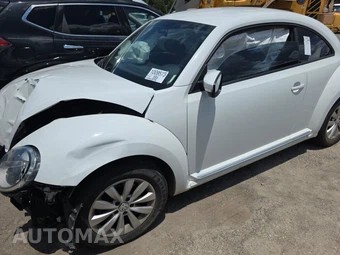 2019 Volkswagen Beetle S Hatchback