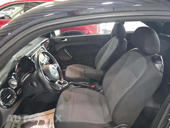 2019 Volkswagen Beetle S Hatchback – miniatura 6