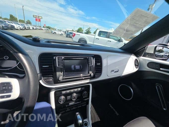 2019 Volkswagen Beetle SE Hatchback - miniatura 7