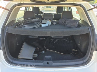 2019 Volkswagen e-Golf SE Hatchback – miniatura 16