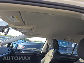 2019 Volkswagen e-Golf SE Hatchback – miniatura 17
