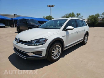 2019 Volkswagen Golf Alltrack S Wagon