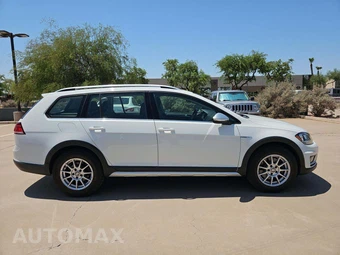 2019 Volkswagen Golf Alltrack S Wagon - miniatura 4