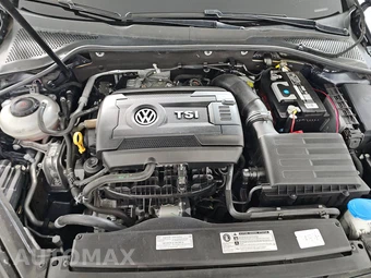 2019 Volkswagen Golf GTI Autobahn Hatchback - miniatura 15