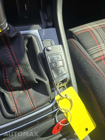 2019 Volkswagen Golf GTI Rabbit Edition Hatchback - miniatura 8