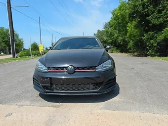 2019 Volkswagen Golf GTI S Hatchback - miniatura 2