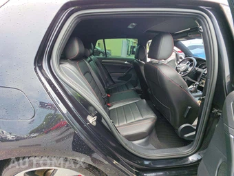 2019 Volkswagen Golf GTI SE Hatchback - miniatura 16