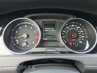 2019 Volkswagen Golf GTI SE Hatchback - miniatura 9