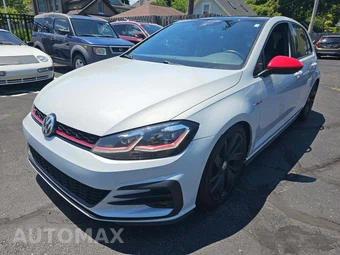 2019 Volkswagen Golf GTI SE Hatchback