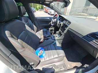 2019 Volkswagen Golf GTI SE Hatchback - miniatura 18
