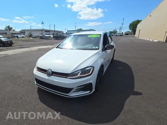 2019 Volkswagen Golf GTI SE Hatchback
