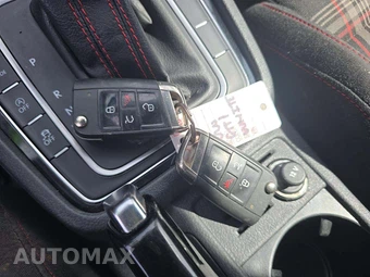 2019 Volkswagen Golf GTI SE Hatchback - miniatura 5