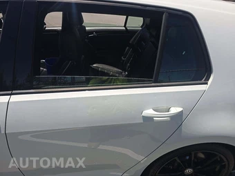 2019 Volkswagen Golf R Hatchback w/DCC & Navigation - miniatura 20