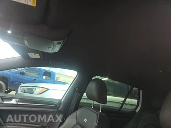 2019 Volkswagen Golf R Hatchback w/DCC & Navigation - miniatura 14