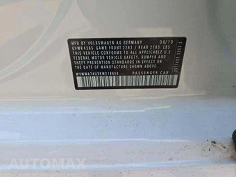 2019 Volkswagen Golf R Hatchback w/DCC & Navigation - miniatura 5