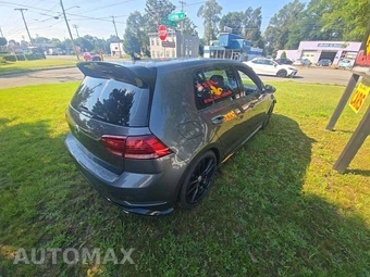 2019 Volkswagen Golf R Hatchback w/DCC & Navigation - miniatura 3