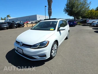 2019 Volkswagen Golf SportWagen SE Wagon